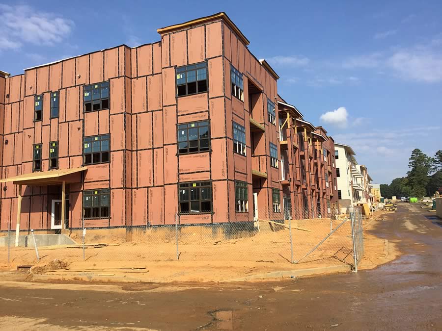 美国北卡哈利克莱斯特多户住宅