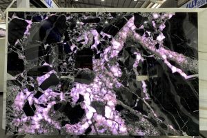 宝格丽黑水晶