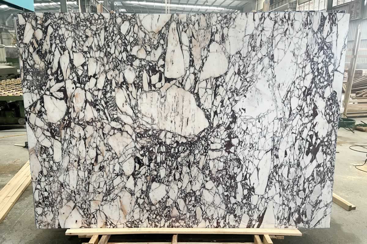 宝格丽紫