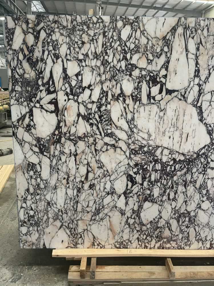 宝格丽紫